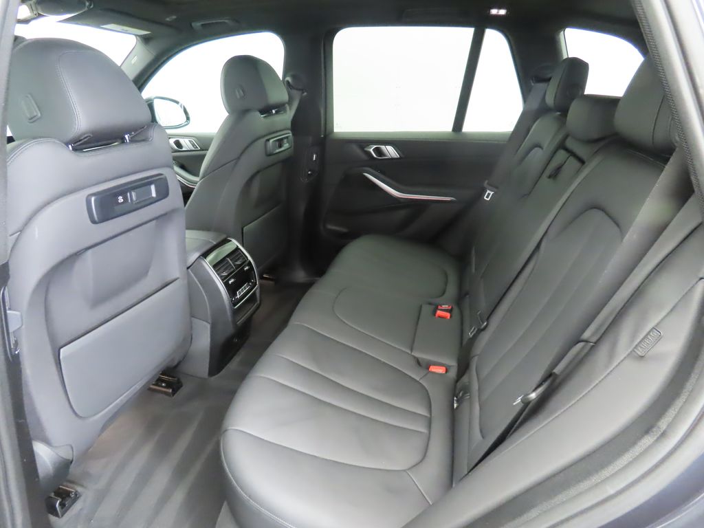 Thumbnail: 2019 BMW X5 - 22