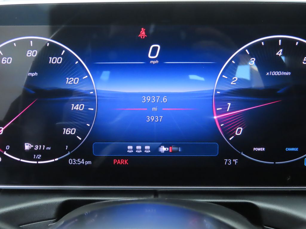 Thumbnail: 2025 Mercedes-Benz C-Class - 32