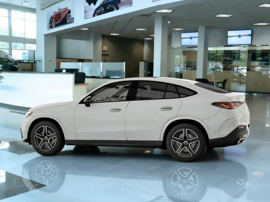Thumbnail: 2027 Mercedes-Benz GLC - 31
