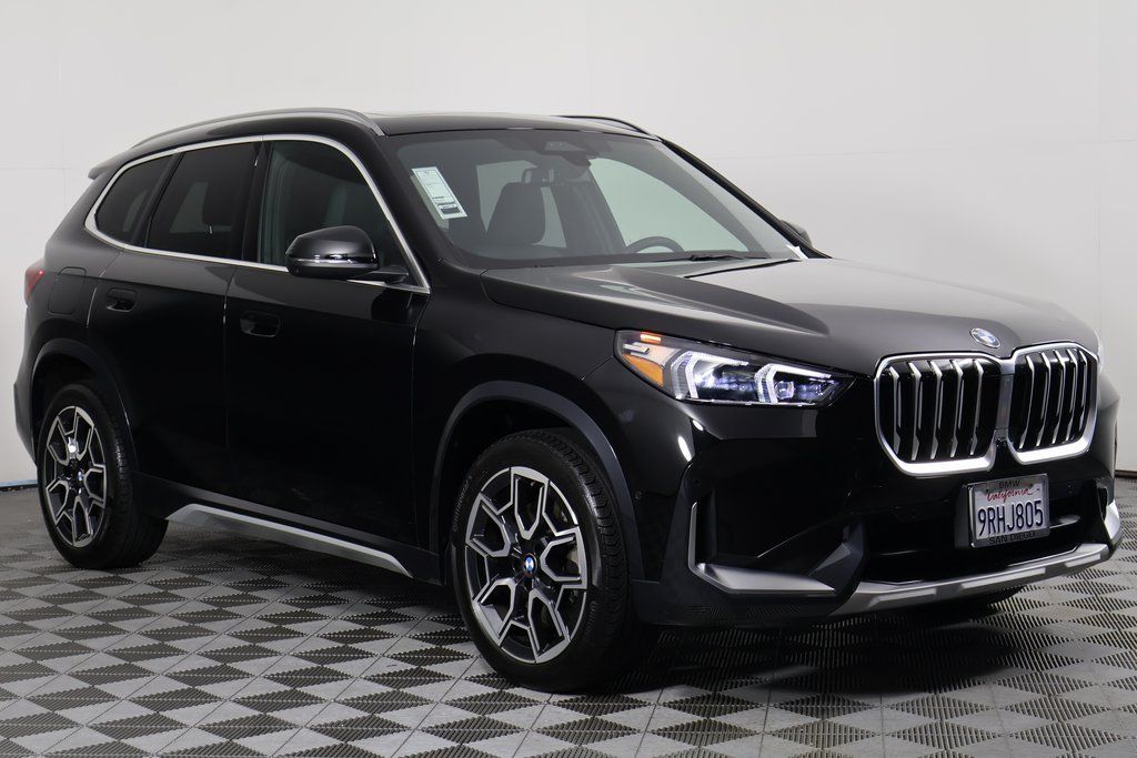 Thumbnail: 2025 BMW X1 - 3