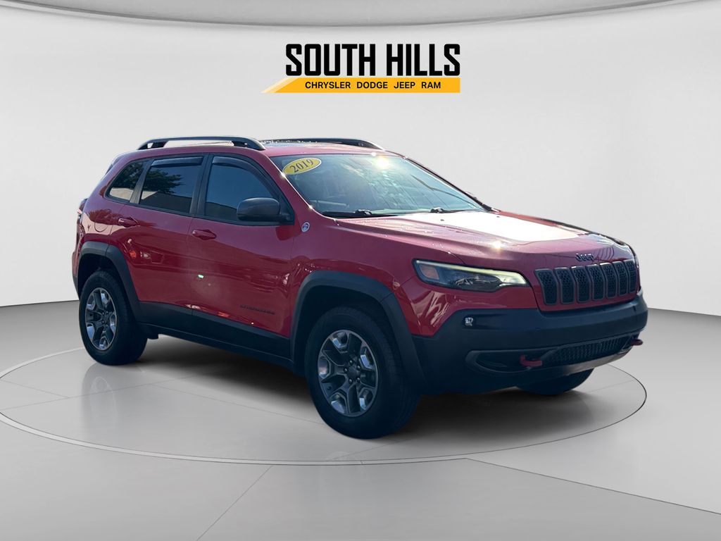 2019 Jeep Cherokee Trailhawk Red at Auto Express Mitsubishi