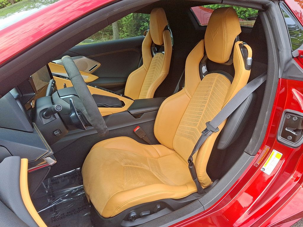 2021 Chevrolet Corvette Stingray 13