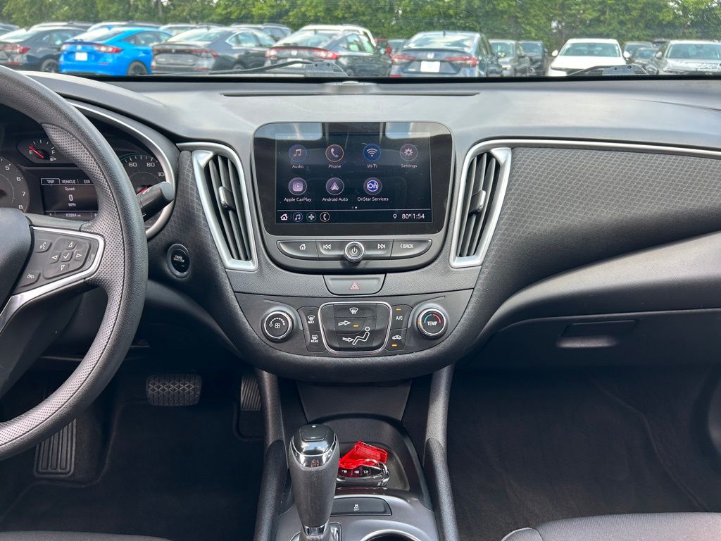 Thumbnail: 2019 Chevrolet Malibu - 14