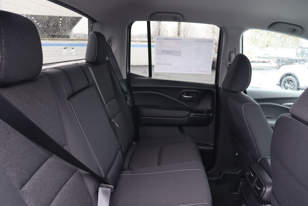 Thumbnail: 2025 Honda Ridgeline - 14