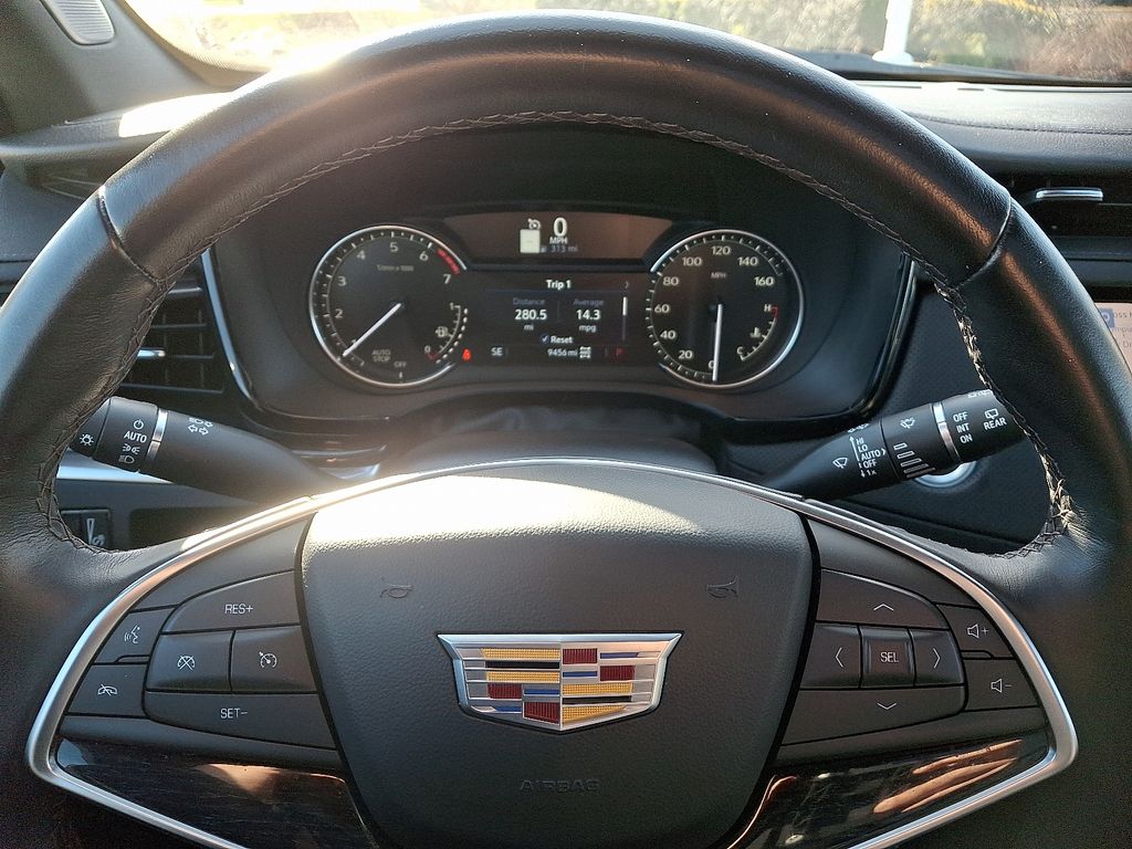 Thumbnail: 2024 Cadillac XT5 - 20