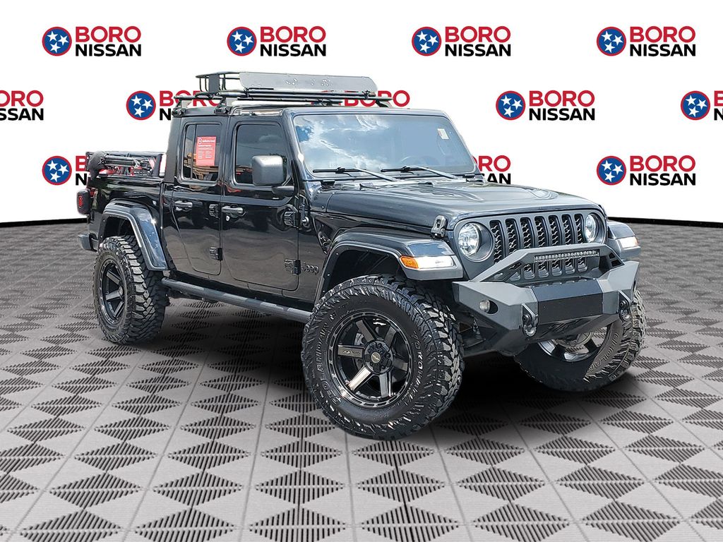 2022 Jeep Gladiator Sport Crew Cab 4WD