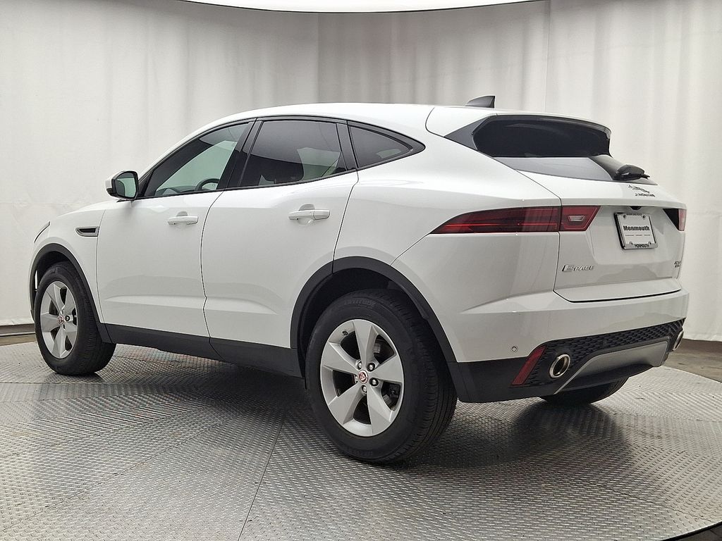 Thumbnail: 2020 Jaguar E-Pace - 6