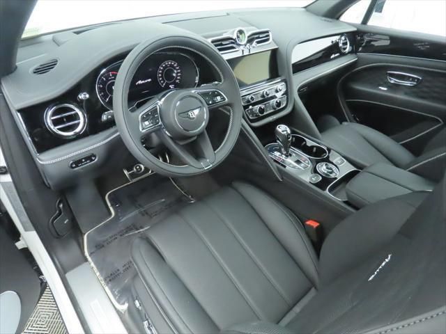 Thumbnail: 2025 Bentley Bentayga - 9