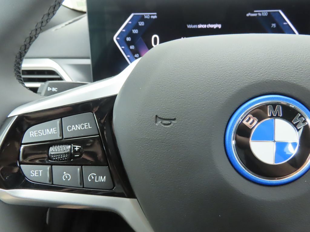 Thumbnail: 2026 BMW i4 - 11