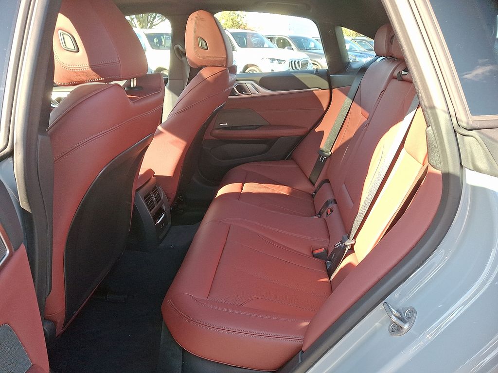 Thumbnail: 2025 BMW i4 - 5