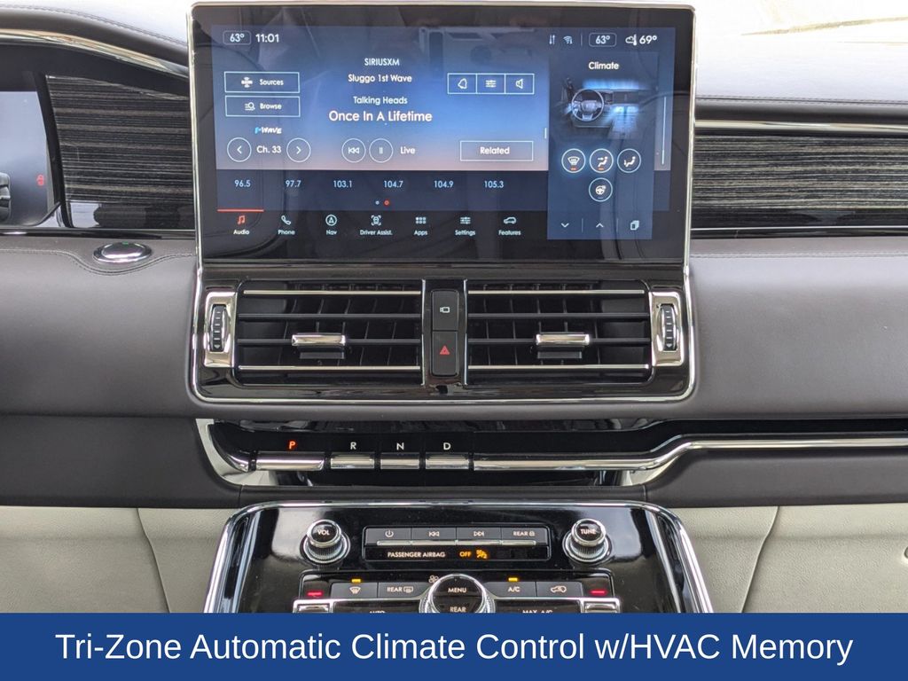 2024 Lincoln Navigator L Black Label