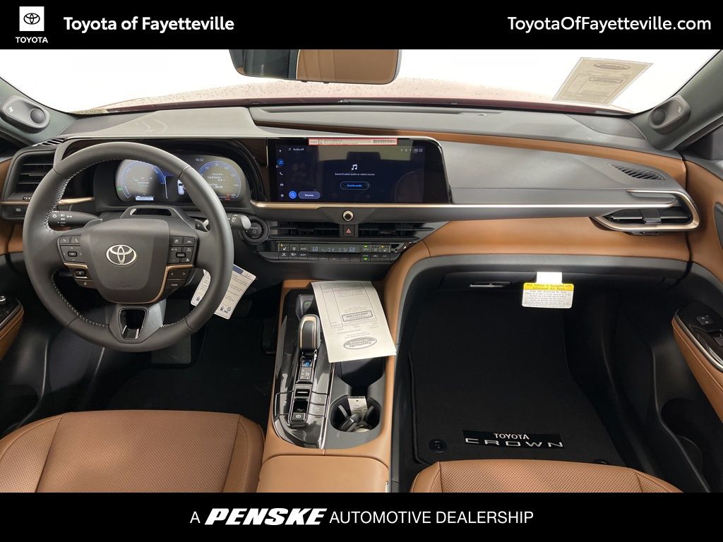 Thumbnail: 2025 Toyota Crown Signia - 16