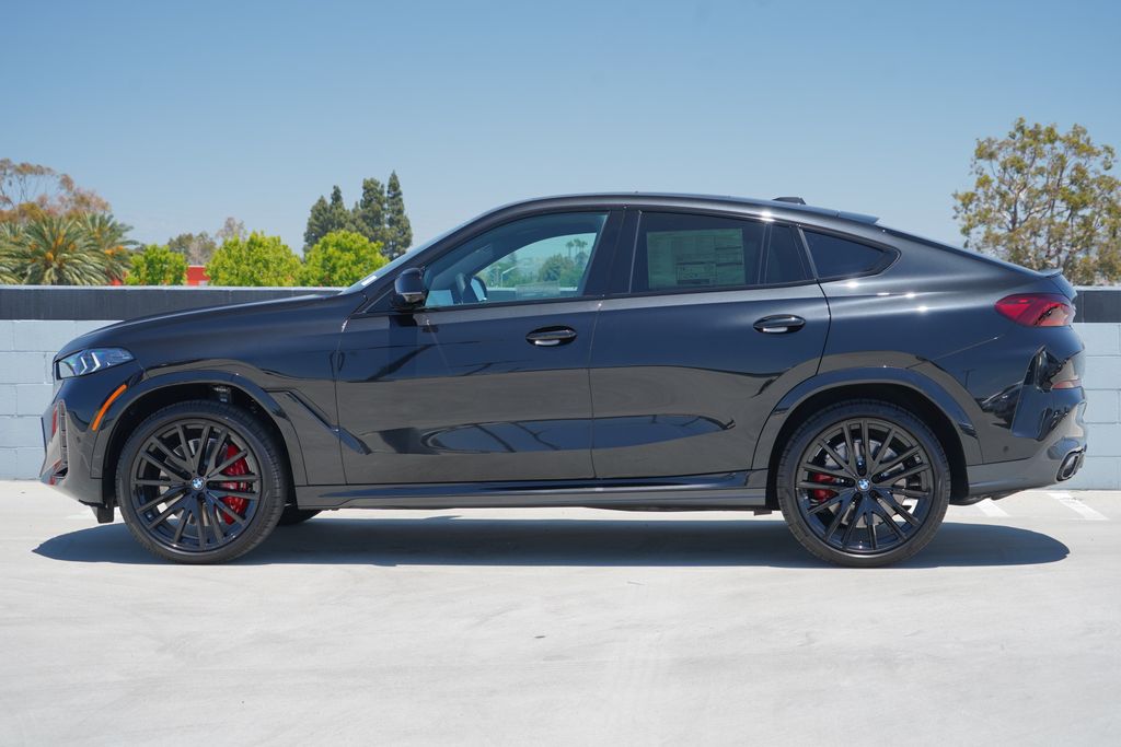 Thumbnail: 2027 BMW X6 - 4