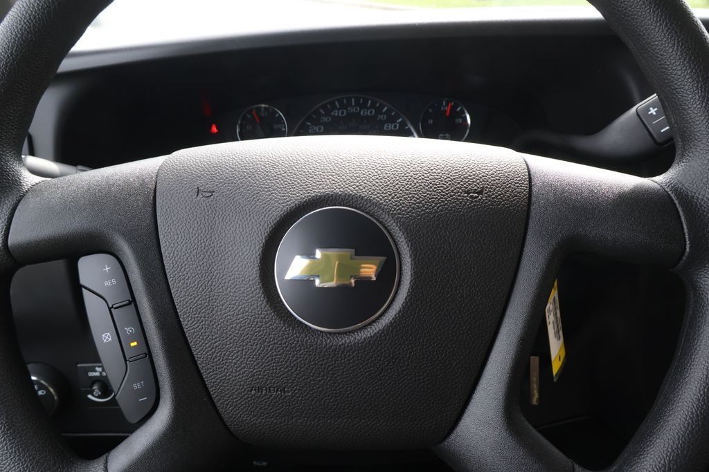 Thumbnail: 2026 Chevrolet Express - 22