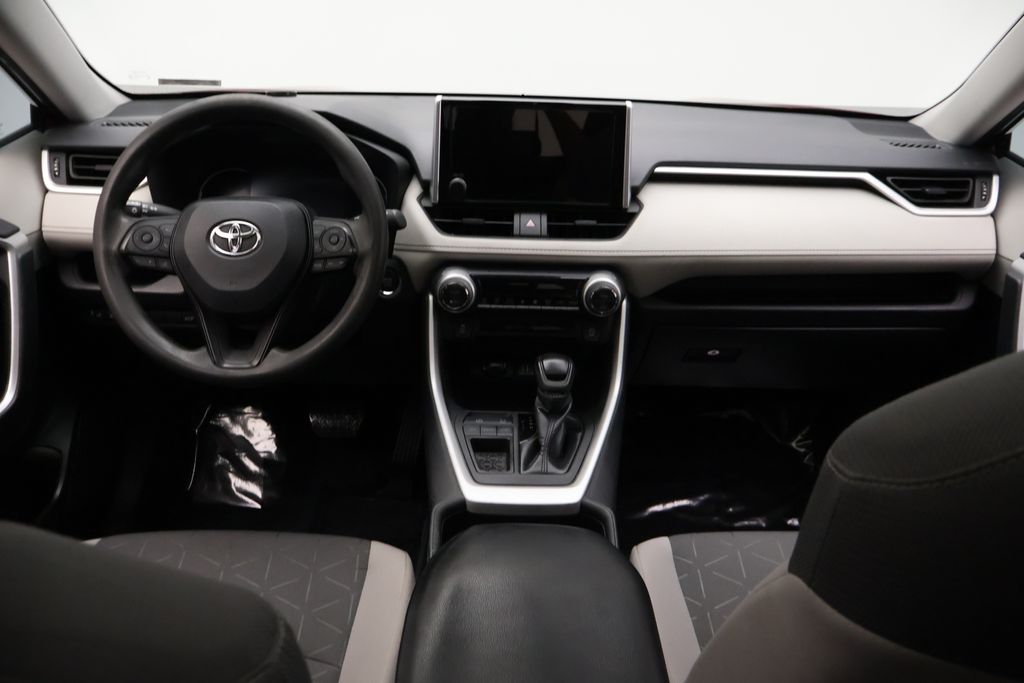 Thumbnail: 2024 Toyota RAV4 - 24