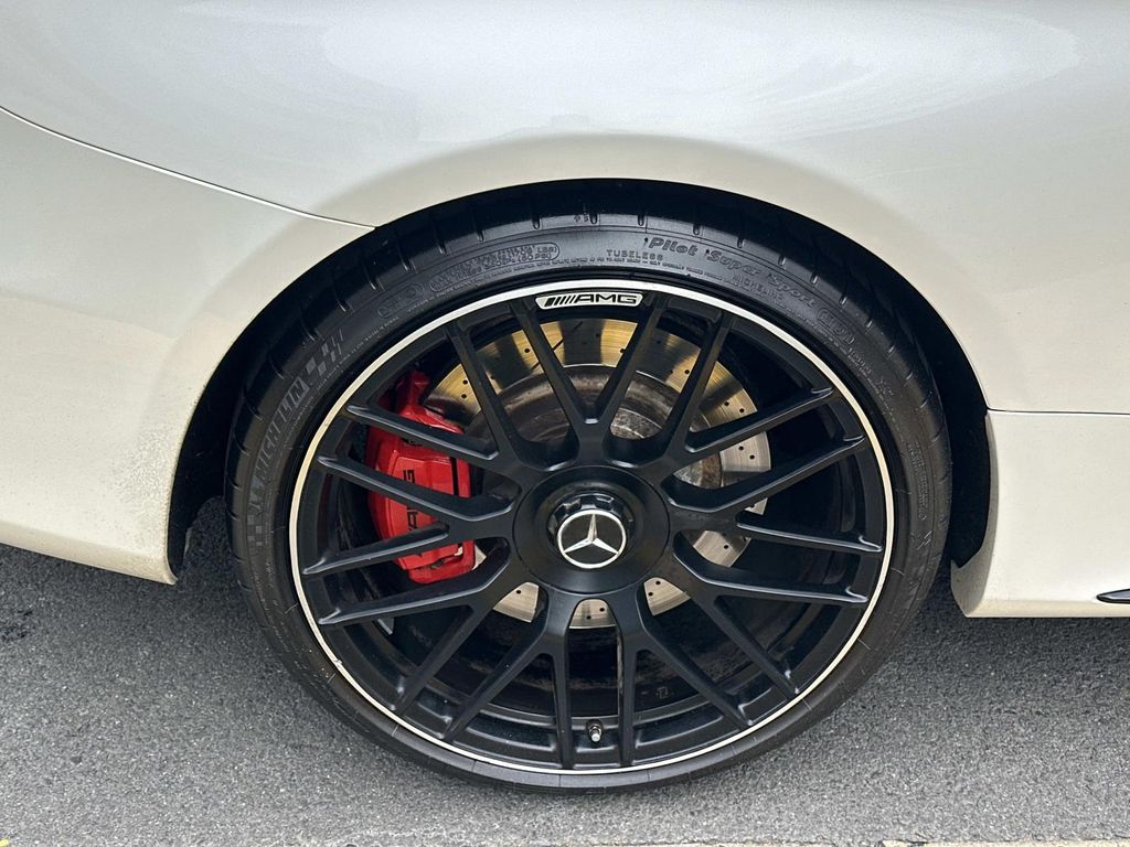 Thumbnail: 2021 Mercedes-Benz C-Class - 16