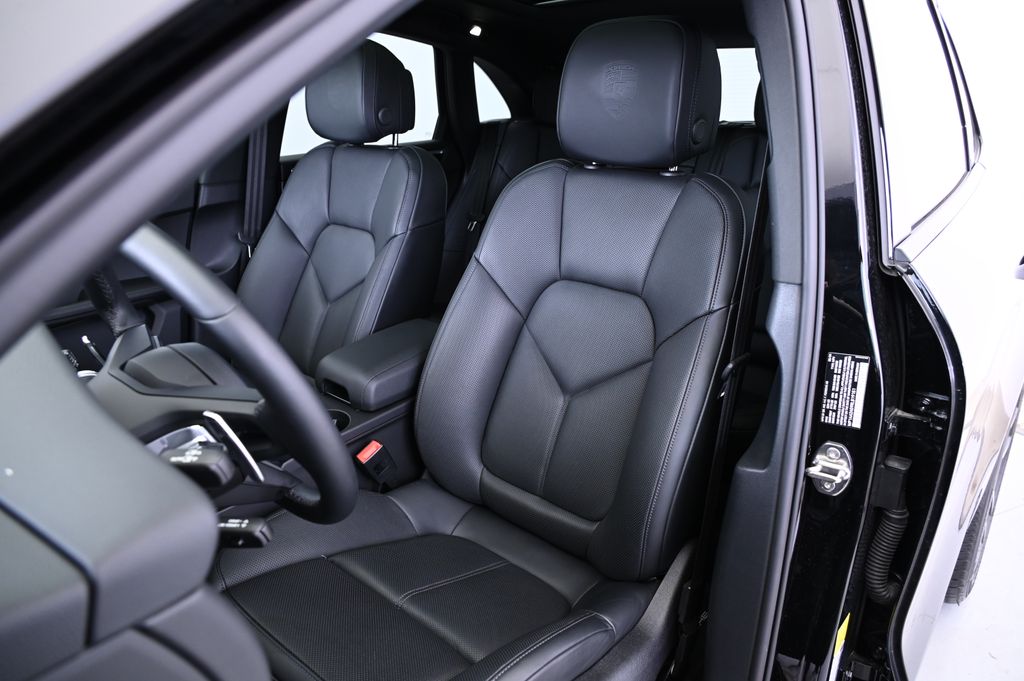 2024 Porsche Macan  5