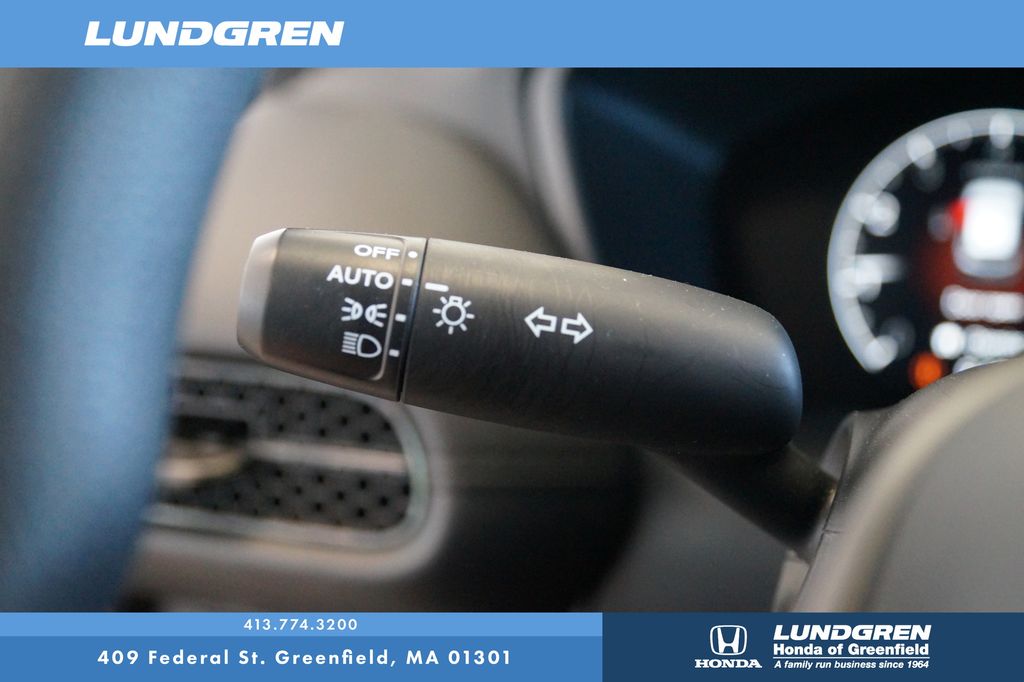 Used 2025 Honda HR-V SUV