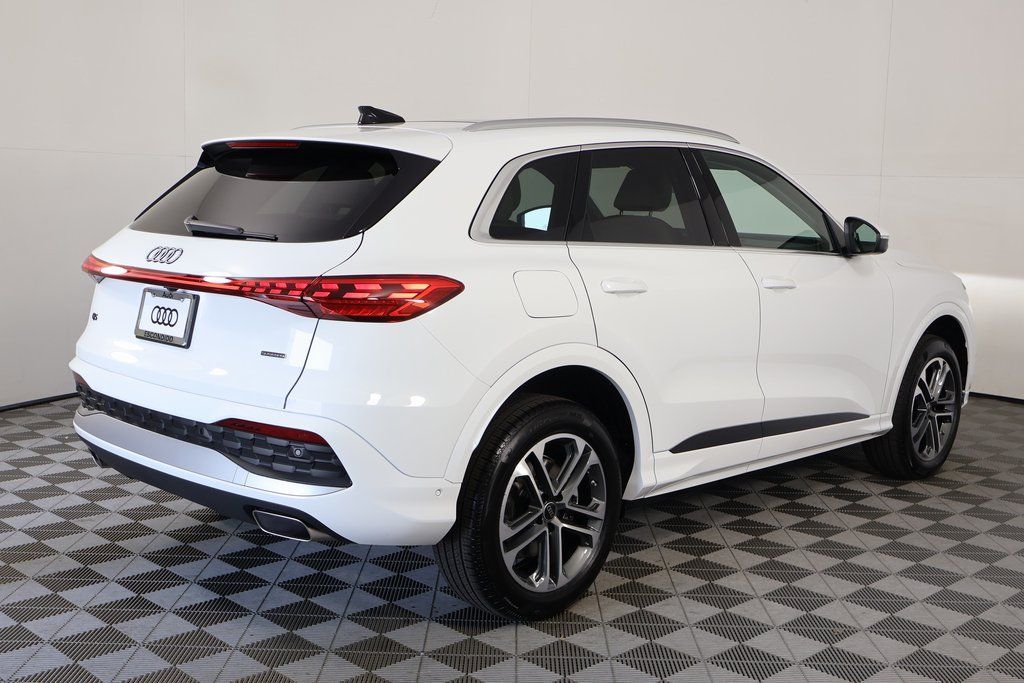 Thumbnail: 2026 Audi Q5 - 2