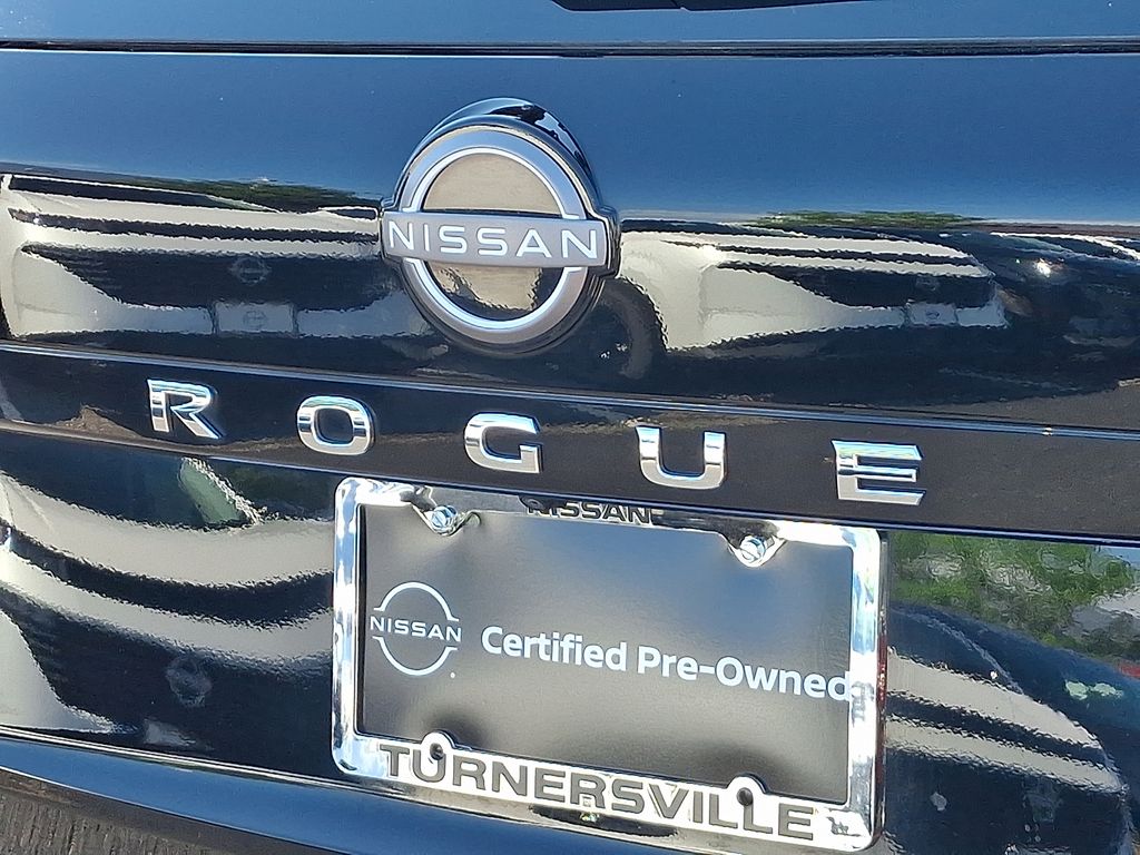 Thumbnail: 2023 Nissan Rogue - 30
