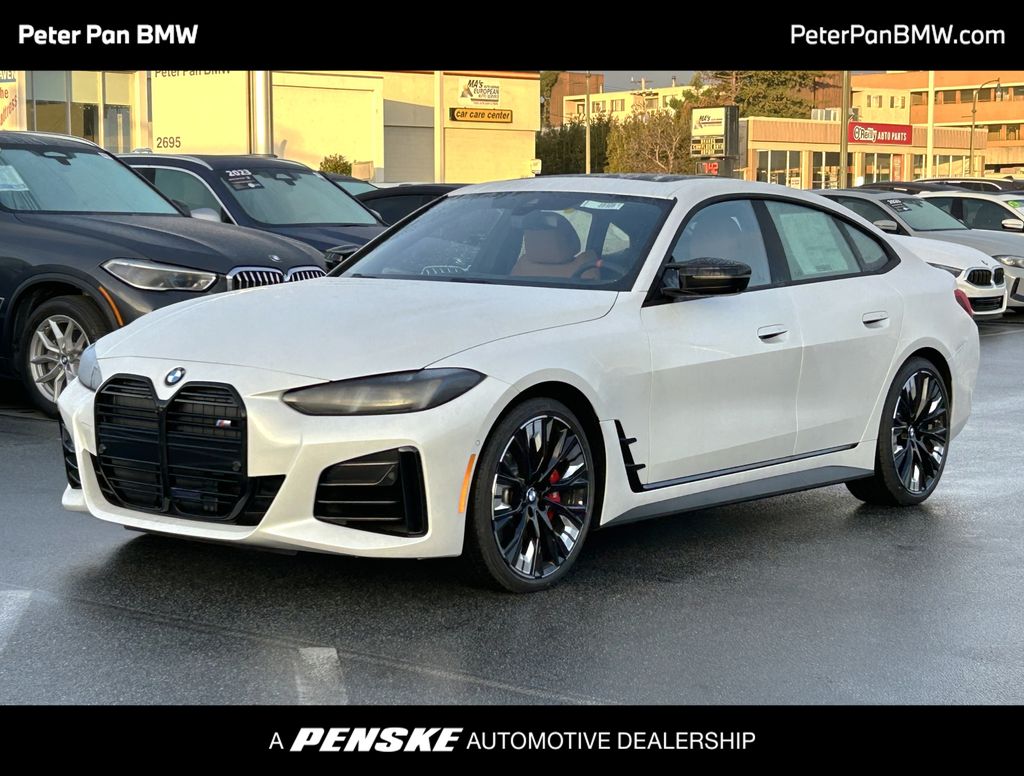 Thumbnail: 2026 BMW 4 Series - 1