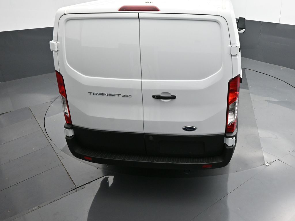 2025 Ford Transit 250