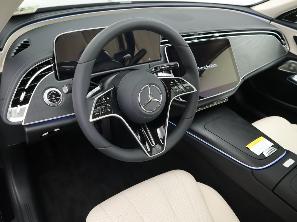 Thumbnail: 2026 Mercedes-Benz E-Class - 9