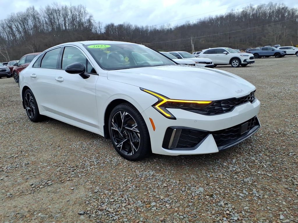 2025 Kia K5 GT-Line FWD