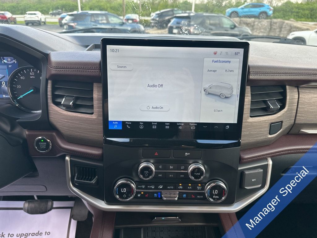 2022 Ford Expedition Max Limited photo