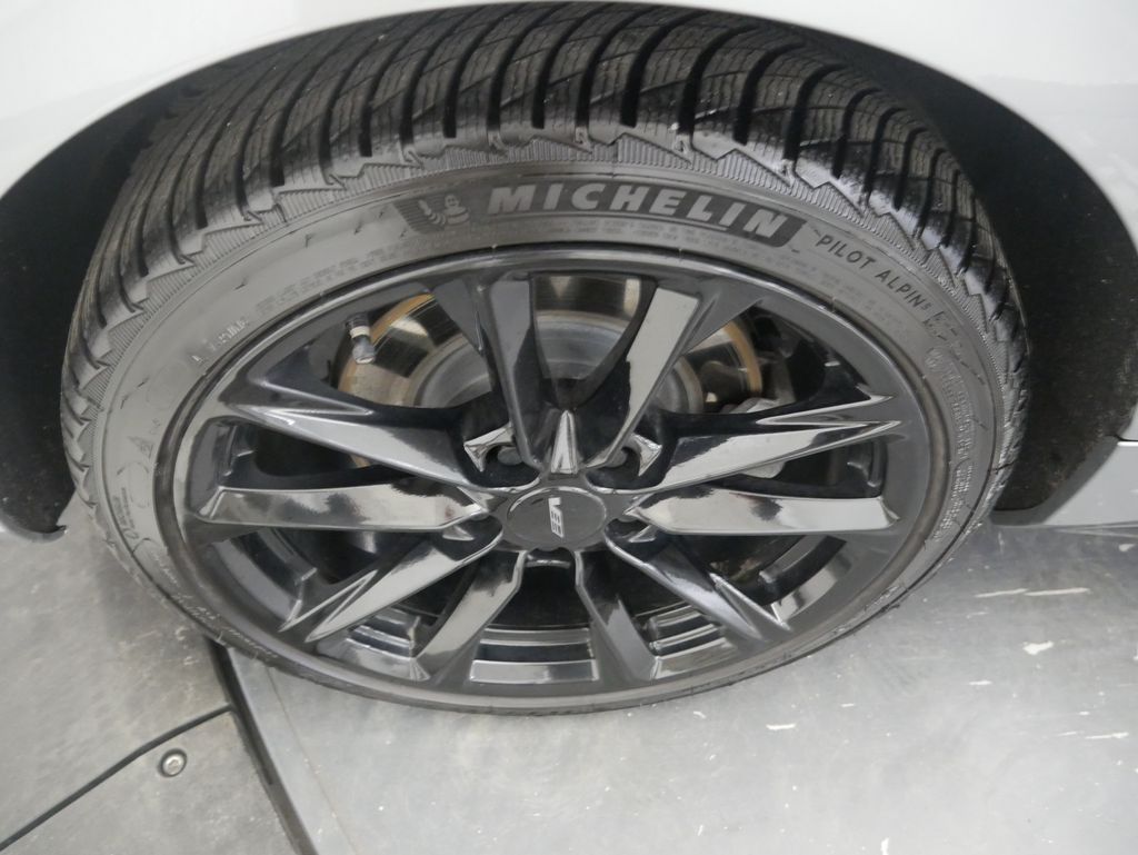 Thumbnail: 2024 Cadillac CT4 - 17