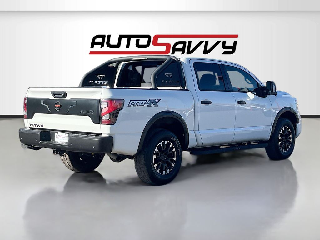 Used 2021 White Nissan PRO-4X image 7