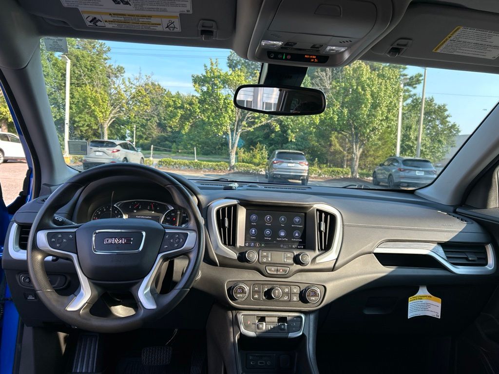 Used 2024 Blue GMC SLE image 20