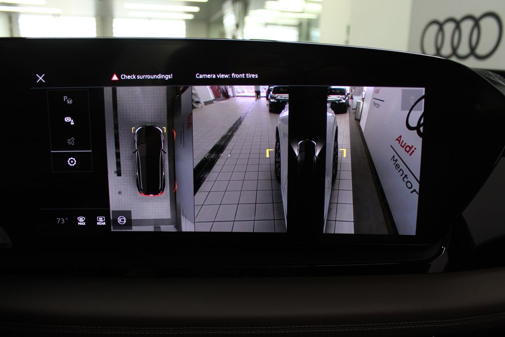 2025 Audi e-tron Premium 18