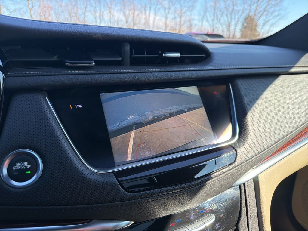 Thumbnail: 2019 Cadillac XT5 - 31