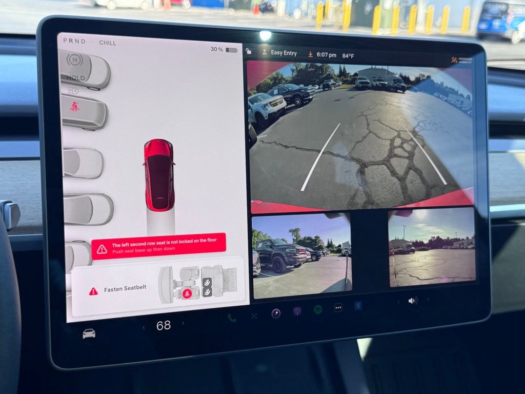 TeslaModel Y11