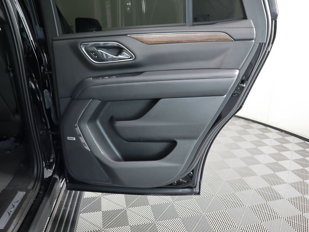 Thumbnail: 2023 Chevrolet Tahoe - 29