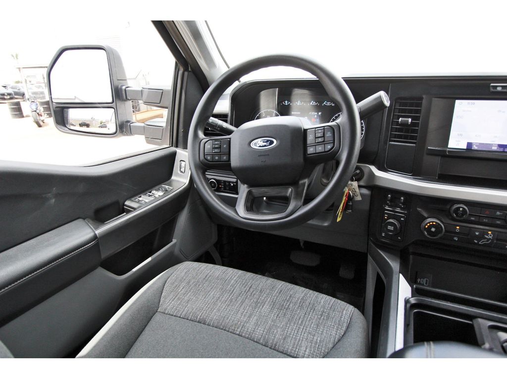 2025 Ford F-250SD XLT - 7
