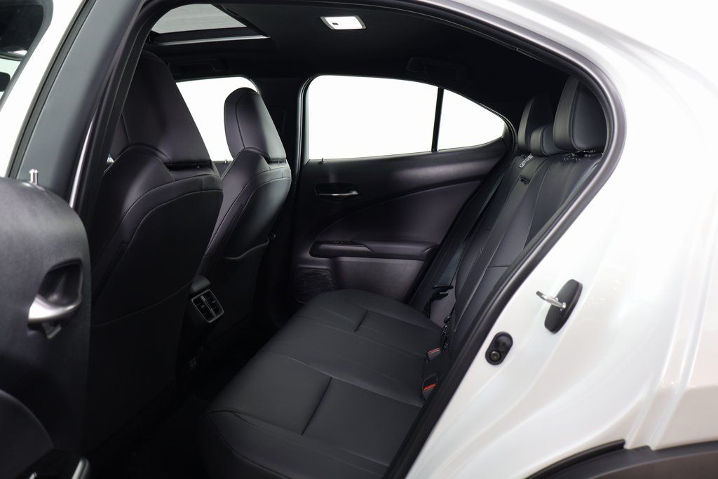 Thumbnail: 2025 Lexus UX - 11