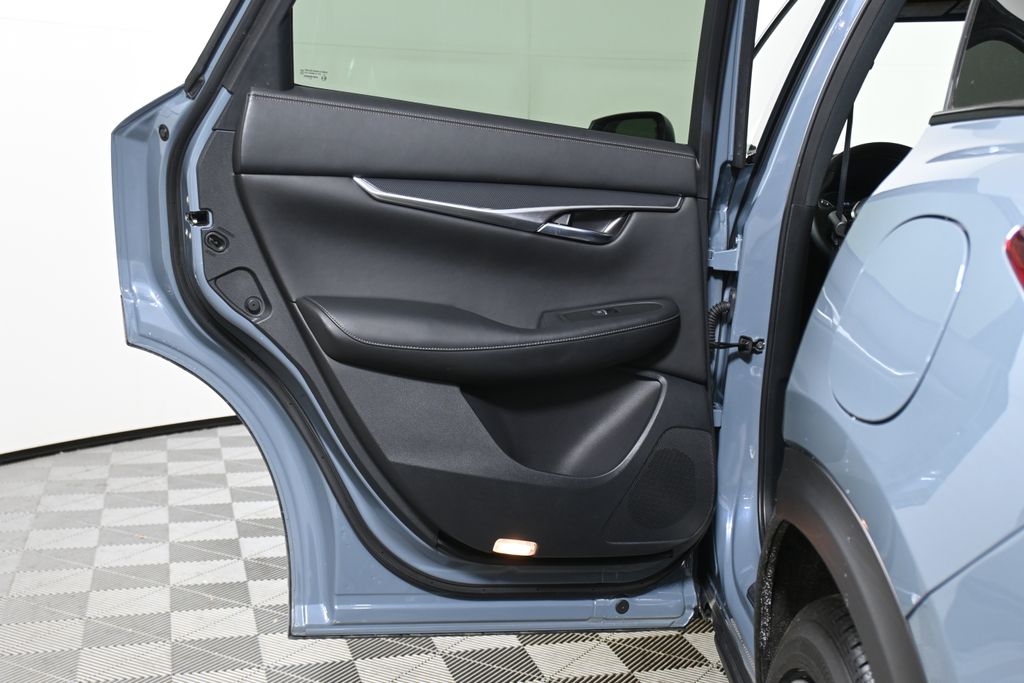 Thumbnail: 2023 INFINITI QX50 - 31