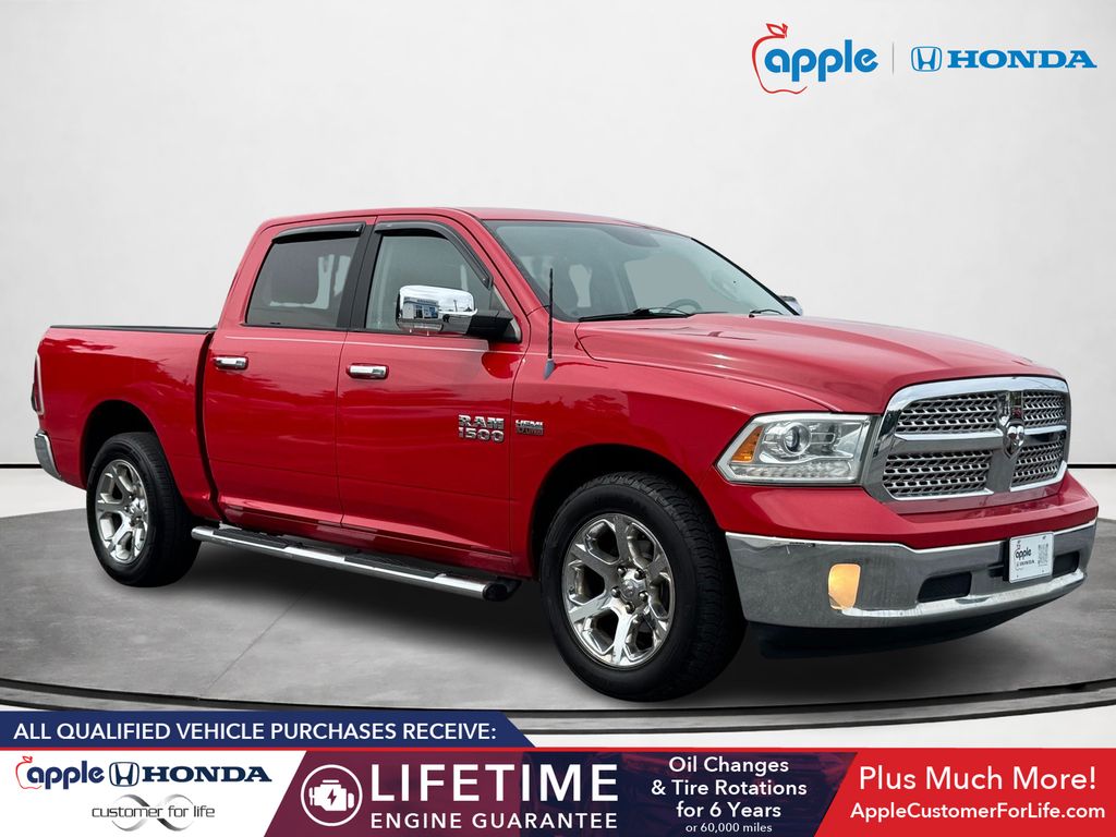 2014 RAM 1500 Laramie Crew Cab RWD
