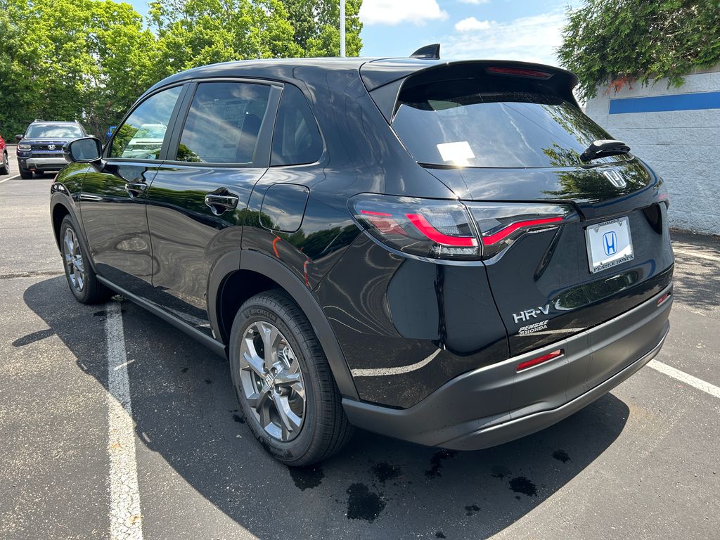 Thumbnail: 2026 Honda HR-V - 3