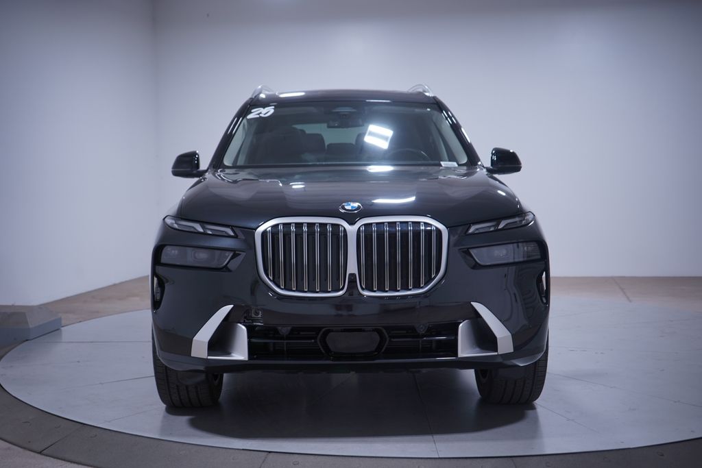 Thumbnail: 2025 BMW X7 - 4