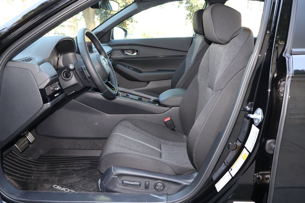 Thumbnail: 2025 Honda Accord - 9