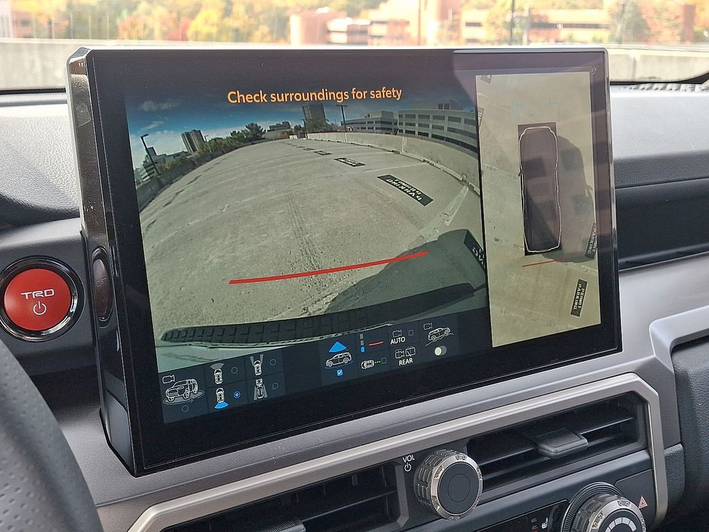 Thumbnail: 2025 Toyota 4Runner - 21