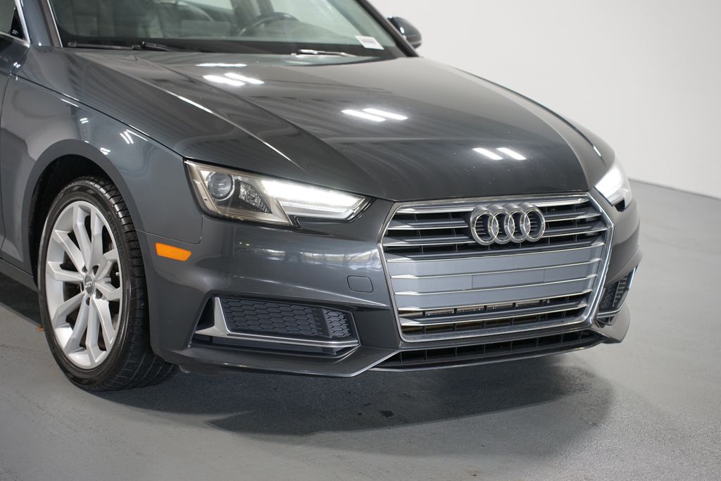 Thumbnail: 2019 Audi A4 - 4