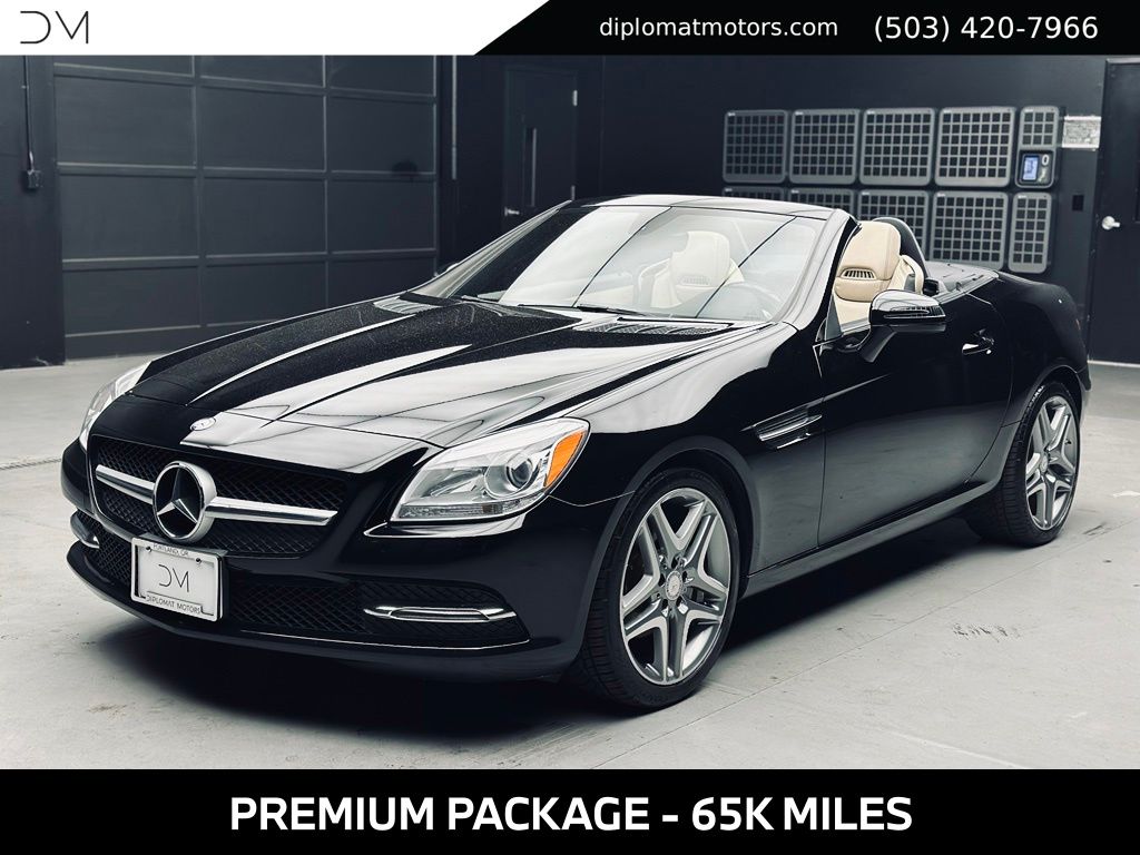 Black 2014 Mercedes-Benz SLK Convertible Rear-Wheel Drive 6-Speed Manual