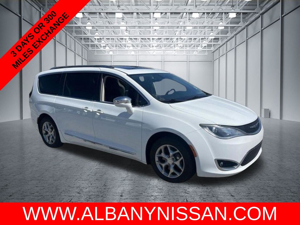 2019 Chrysler Pacifica Limited FWD