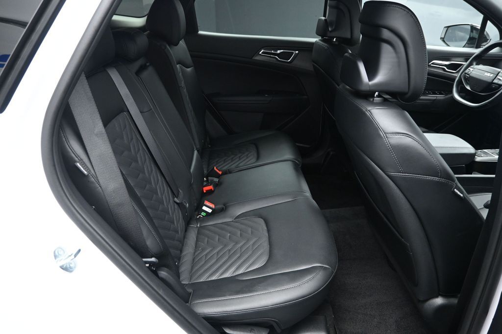 2026 Glacial White Pearl Kia Sportage X-Line AWD SUV