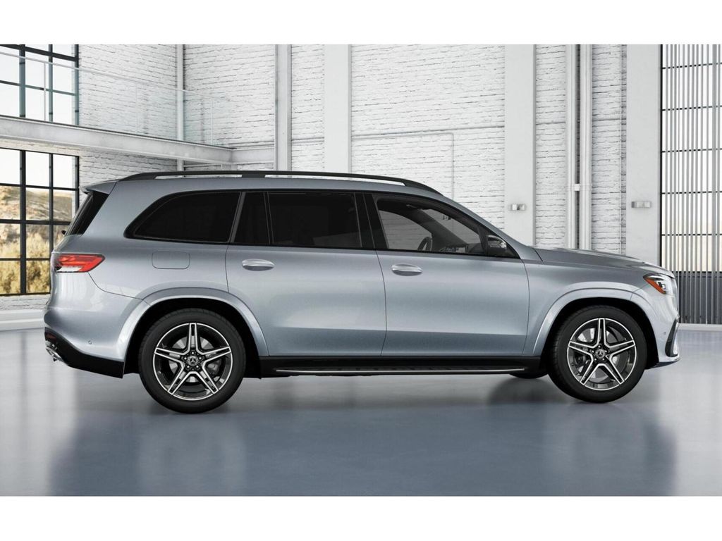 2025 Mercedes Benz GLS 450 4MATIC photo 17