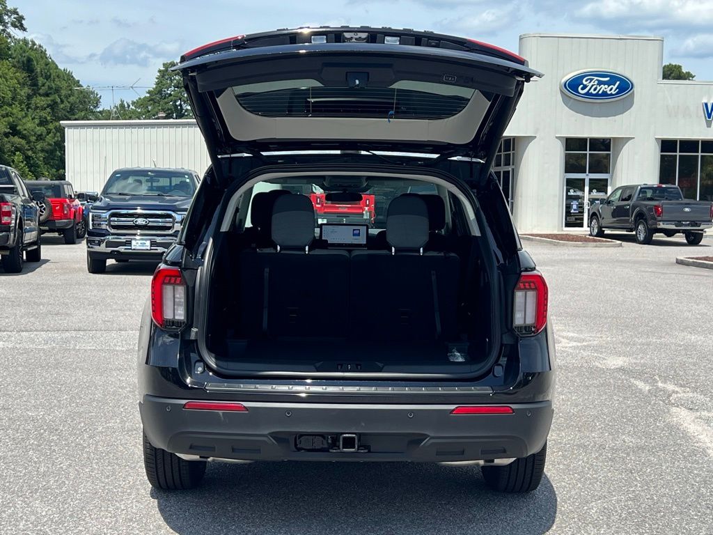 2025 Ford Explorer Active Black at Walterboro Ford